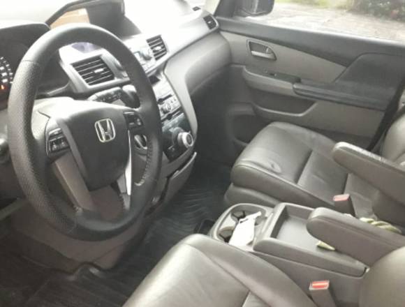 Honda Odyssey full extra 2012