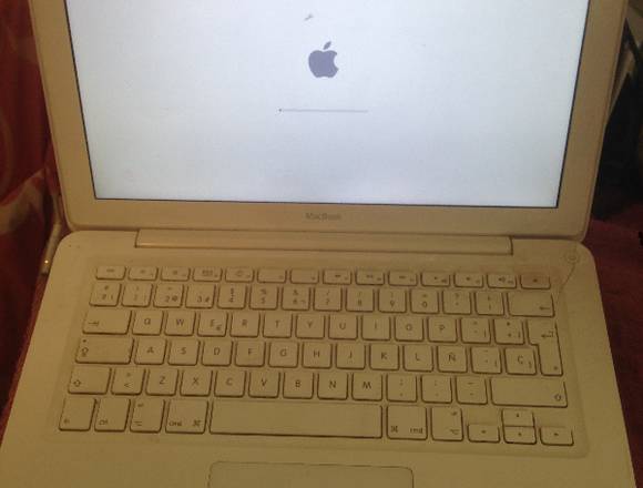 macbook 2010 2.4 ghz blanca    v/c