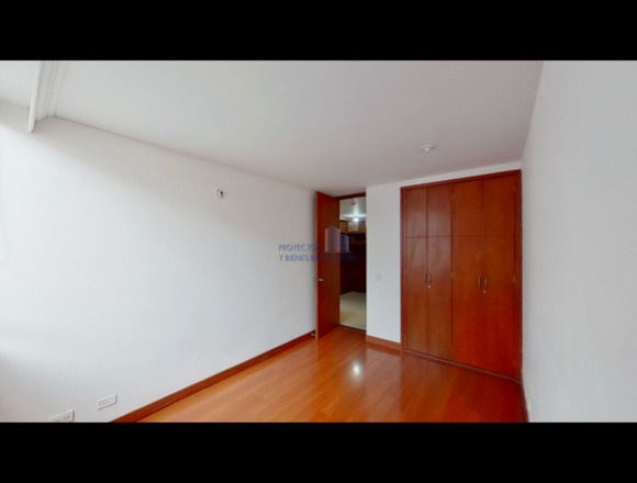 Apartamento en venta en Los Cedros. CZ9152