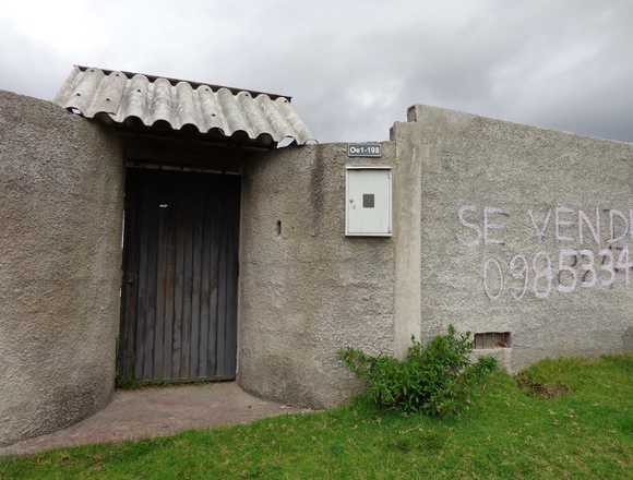 TERRENO ESQUINERO CON CERRAMIENTO  LA MERCED 