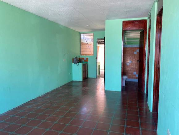 Se vende casa en La Herioca Santa Ana