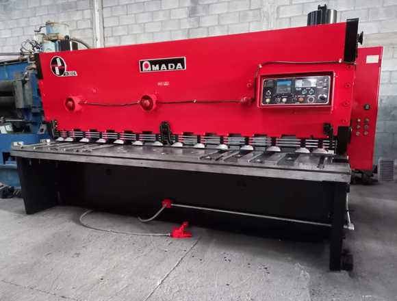 CIZALLA PARA LAMINAS DE METAL AMADA H-3013