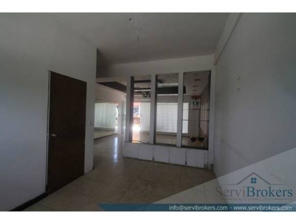 Local Comercial 50 m2 Friusa Bávaro Punta Cana