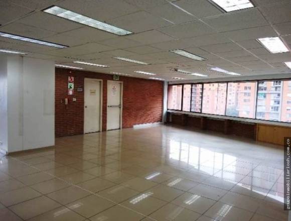 Arriendo Oficina Parque Central Bavaria Bogota 457 mt P5 con diez parq