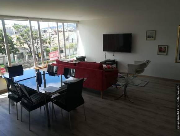 VENDO LINDO APTO EN ALHAMBRA