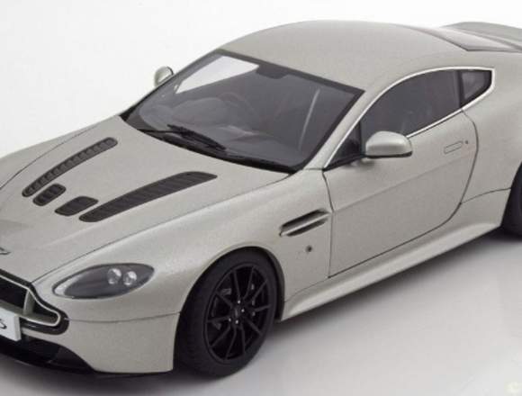 Aston Martin V12 Vantage S 2015 - AUTOart 1/18