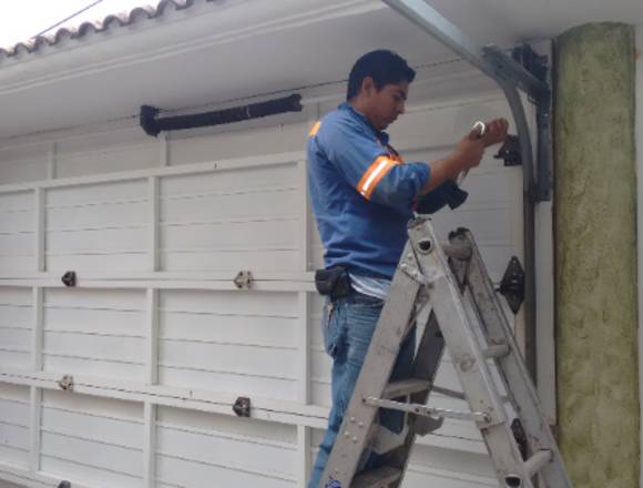 Reparación de portones eléctricos en Veracruz.