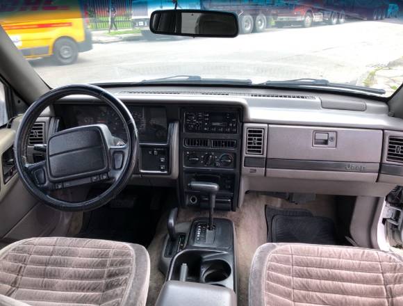 VENDO CAMIONETA GRAND CHEROKEE AÑO 1997 - Bogotá