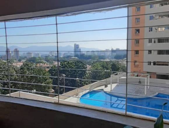 Apartamento en Chelsea Court, El Parral. FOA-1703