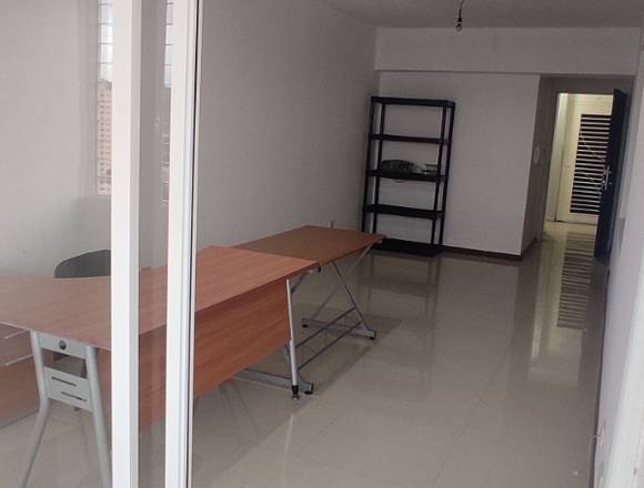 Apartamento Res. Chelsea Court, Parral. FOA-1684