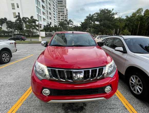 SE VENDE MITSUBISHI L200 SPORTERO