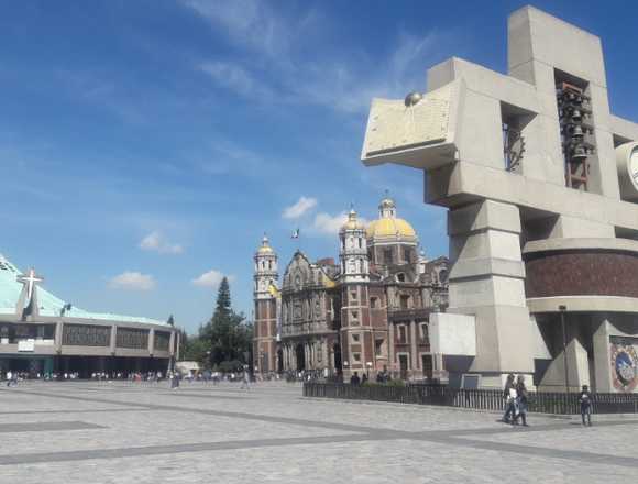 Plaza Mariana nicho 6 urnas Basílica de Guadalupe