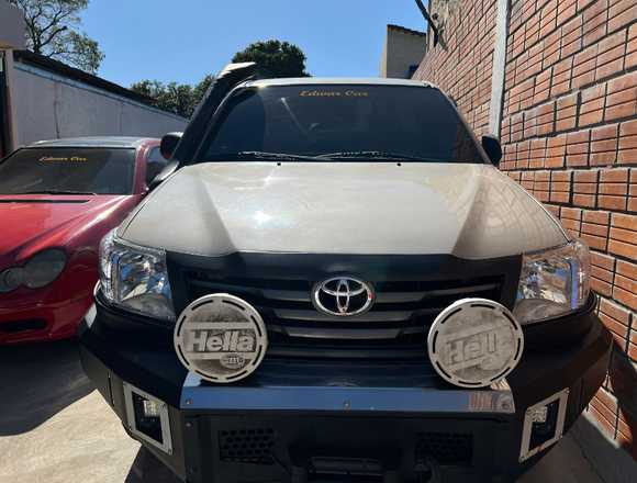 Toyota Hilux 2014 4x4 Cabina Simple 