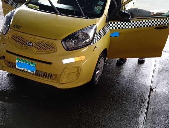 Vendo taxi Kia Picanto con Cupo todos al día