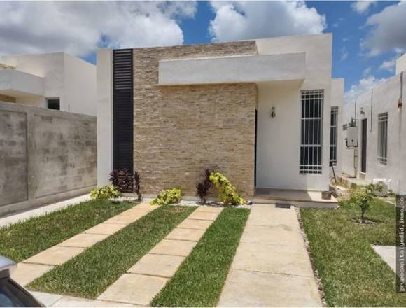 SE RENTA CASA Gran Santa Fe Cancun Quintana Roo $10,900