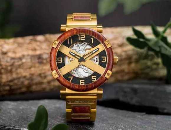 Reloj Final - Madera de nogal - Oro