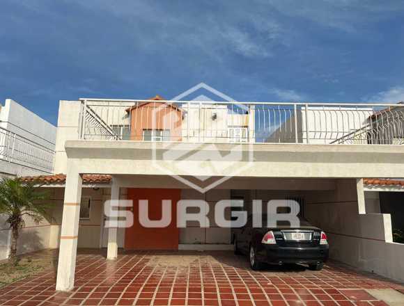 Townhouse en Puerta Maraven SGC-393