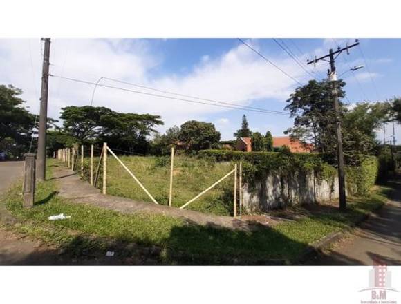 LOTE ESQUINERO EN VENTA, PANCE, SUR, CALI