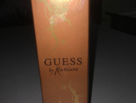 Guess by marciano Nuevo 