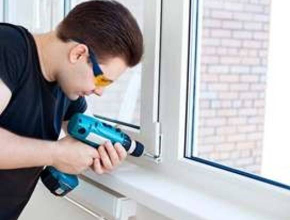 INSTALACION Y REPARACION DE PUERTAS Y VENTANAS