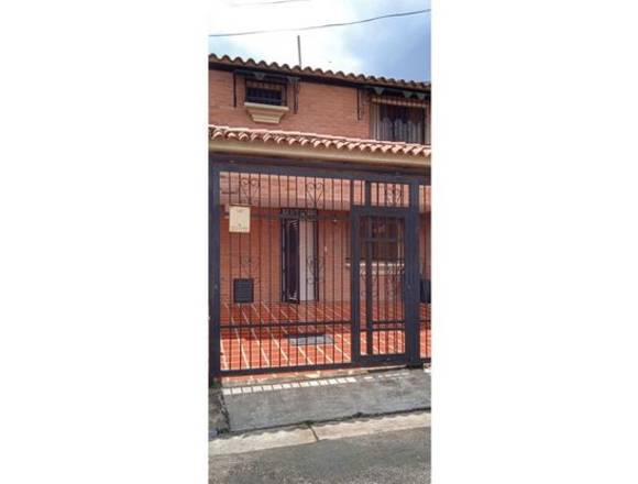 Casa en venta tipo TownHouse 226m2 en El Carmel Llano Alto Carrizal