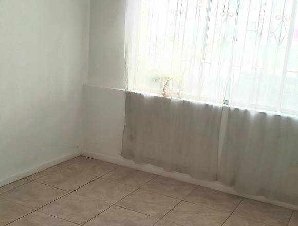 Arriendo céntrico departamento 2 dormitorios 