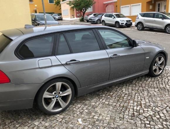 BMW Série 3 320 d Touring Line Sport 