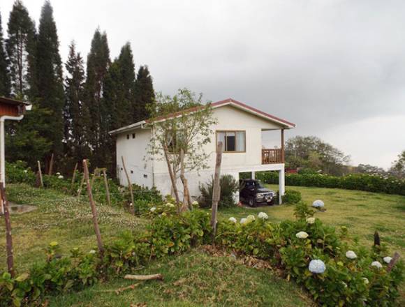 Se vende finca en RANCHO REDONDO – GOICOECHEA 