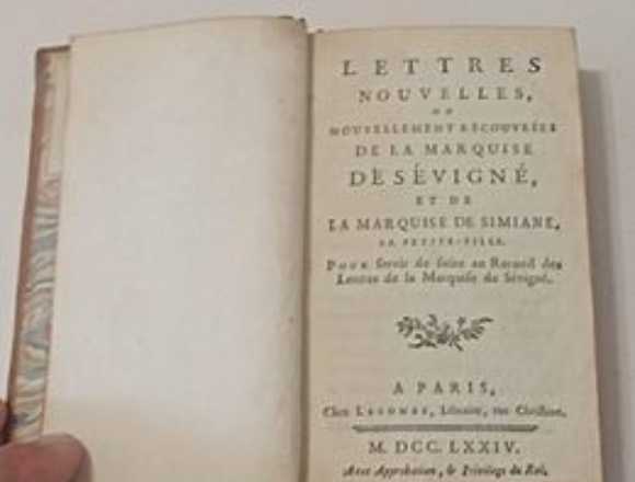 LIBRO DE LITERATURA ANTIGUO Y ORIGINAL DE 1774