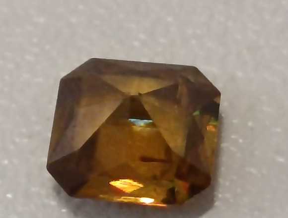 ESFERA NATURAL GEMA,FORMA/CORTE ESMERALDA,1,27 CT