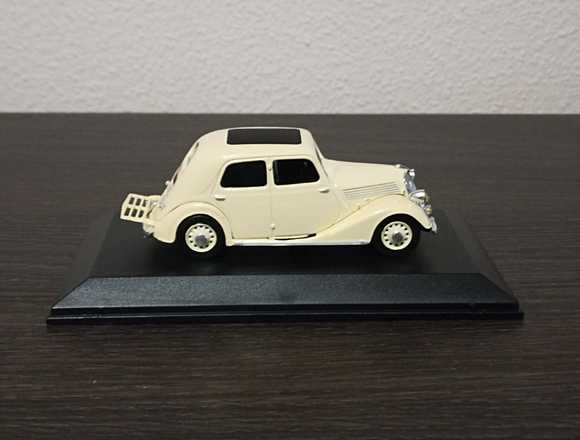 COCHE A ESCALA 1:43, RENAULT CELTAQUADRE(1936)