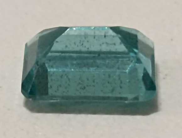 PIEDRA PRECIOSA APATITA,PESA 1,75 CT,CERTIFICACIÓN