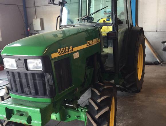 John deere 2002 5510N