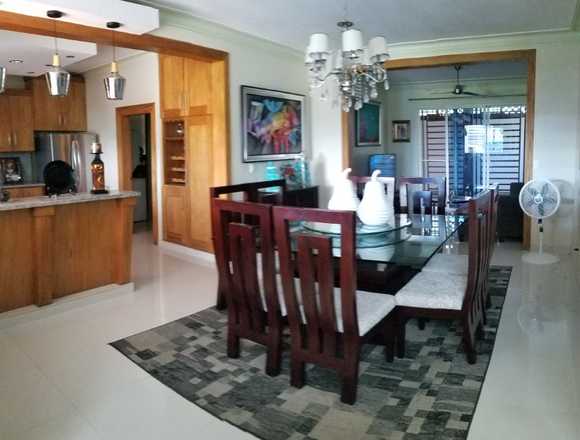 Vende Casa en Gurabo, Santiago,  Rep. Dom