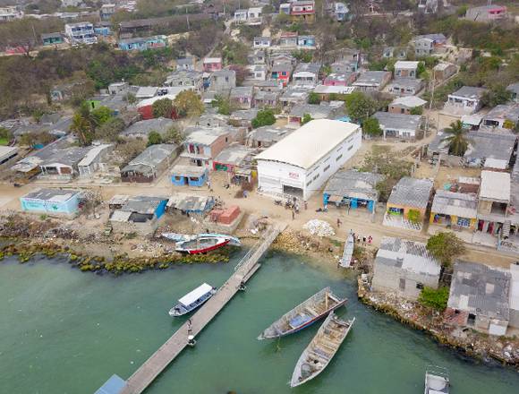 BODEGA COMERCIAL EN TIERRA BOMBA