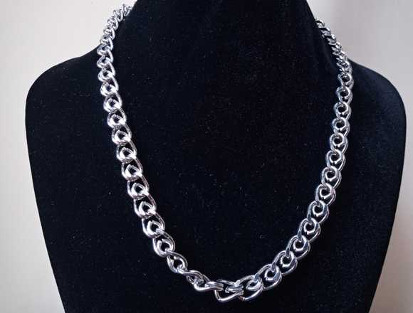 cadena de acero inoxidable de hombre nueva
