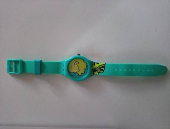 RELOJ CHARLIE BROWN MARCA DISLIZ