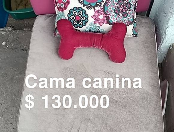 cama canina  rosada 