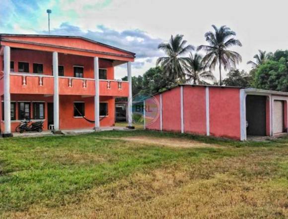 SE VENDE CASA GRANDE EN JALPATAGUA JUTIAPA