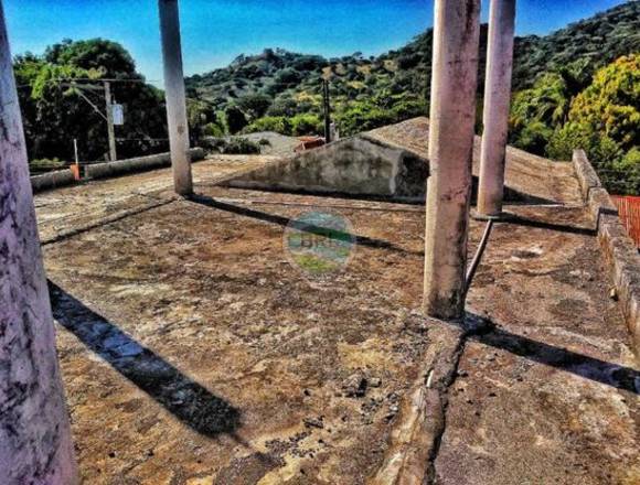 SE VENDE CASA 2 NIVELES CENTRO DE PASACO JUTIAPA