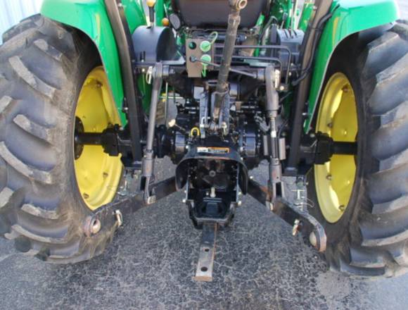 Tractor compacto JOHN DEERE 4120