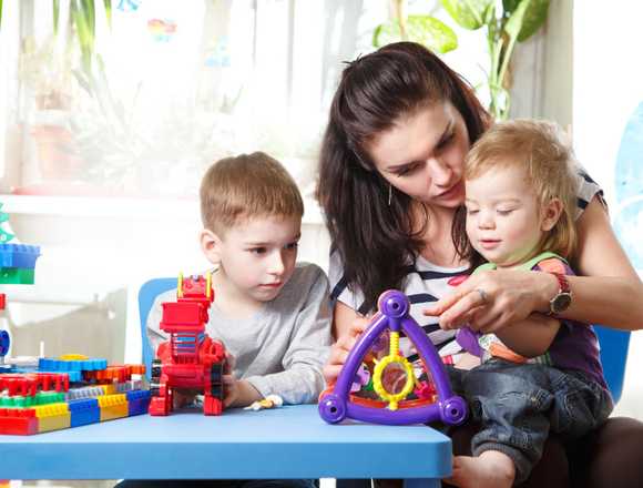 Babysitter em Setúbal para fins de semana 