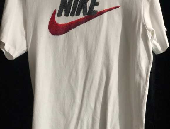 Camiseta Nike talla L