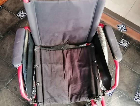 SILLA DE RUEDAS QUICK RELEASE DE USO