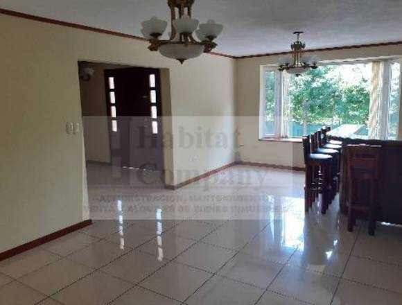 Vendo Casa Zona 10 más Apartamento