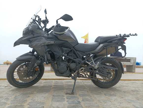 Se vende hermosa Moto Benelli TRK 502 X año 2022