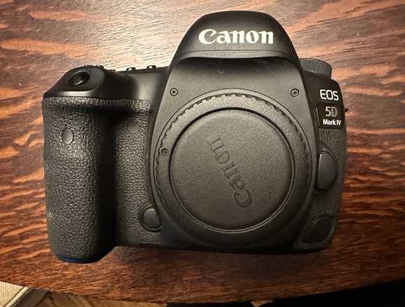 Canon EOS 5D Mark IV Digital SLR Camera with Lens