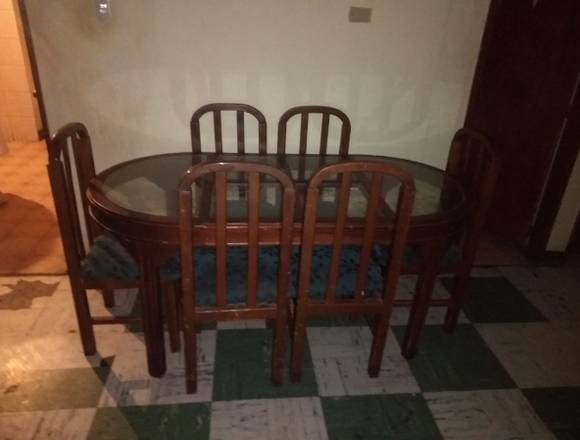 vendo  juego de comedor de 6 silla  