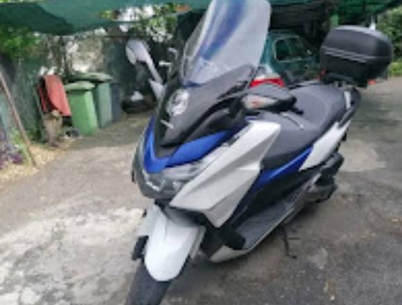 Moto Honda Forza 27892km 