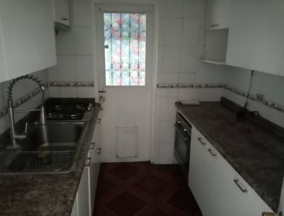 Se Vende Casa 5D2B Maipú, Av Sur